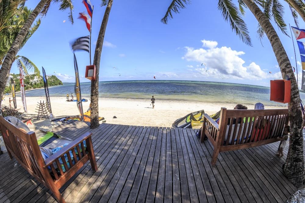 Reef Retreat Resort Balabag  Ngoại thất bức ảnh